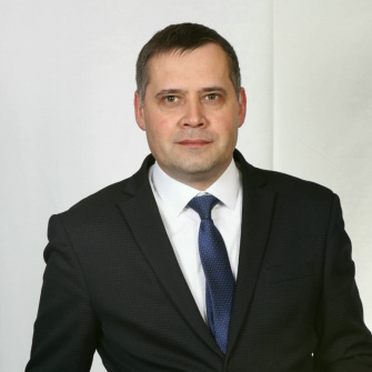 Совет директоров Общества на заседании 6 февраля 2024 года назначил генеральным директором Акционерного общества «Ярославская электросетевая компания» Владимира Викторовича Плещева. Кандидатура Владимира Плещева поддержана всеми членами Совета директоров, принявшими участие в голосовании.